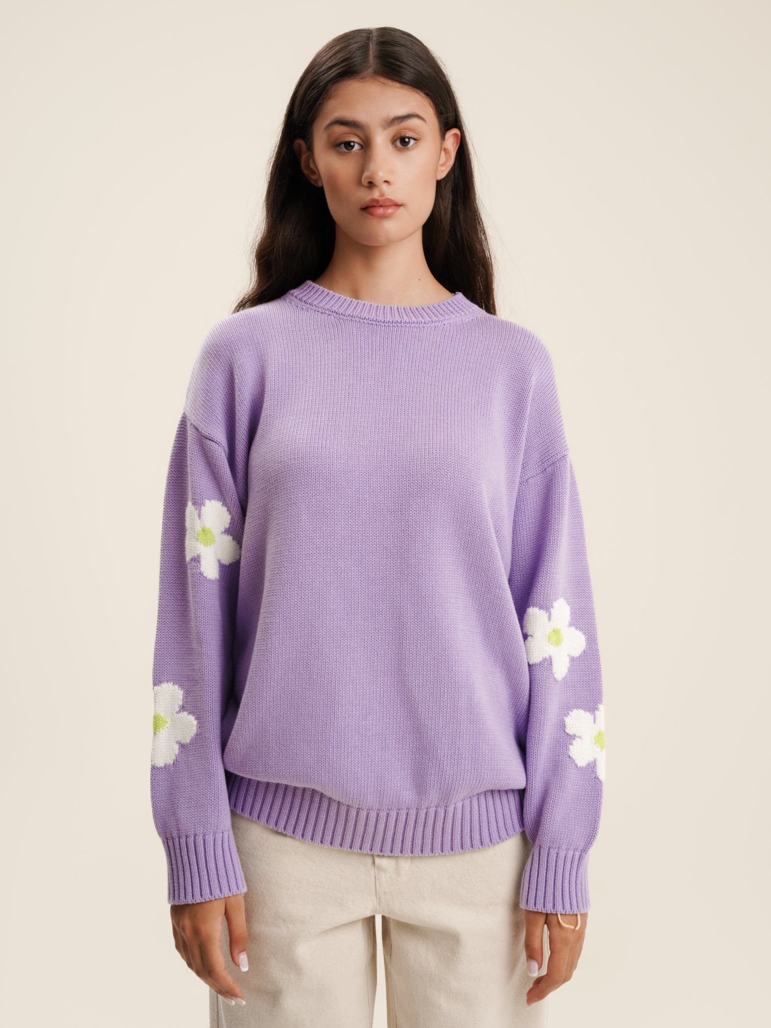KNITTED DAISY SWEATER IN LILAC – MUSTIQUE