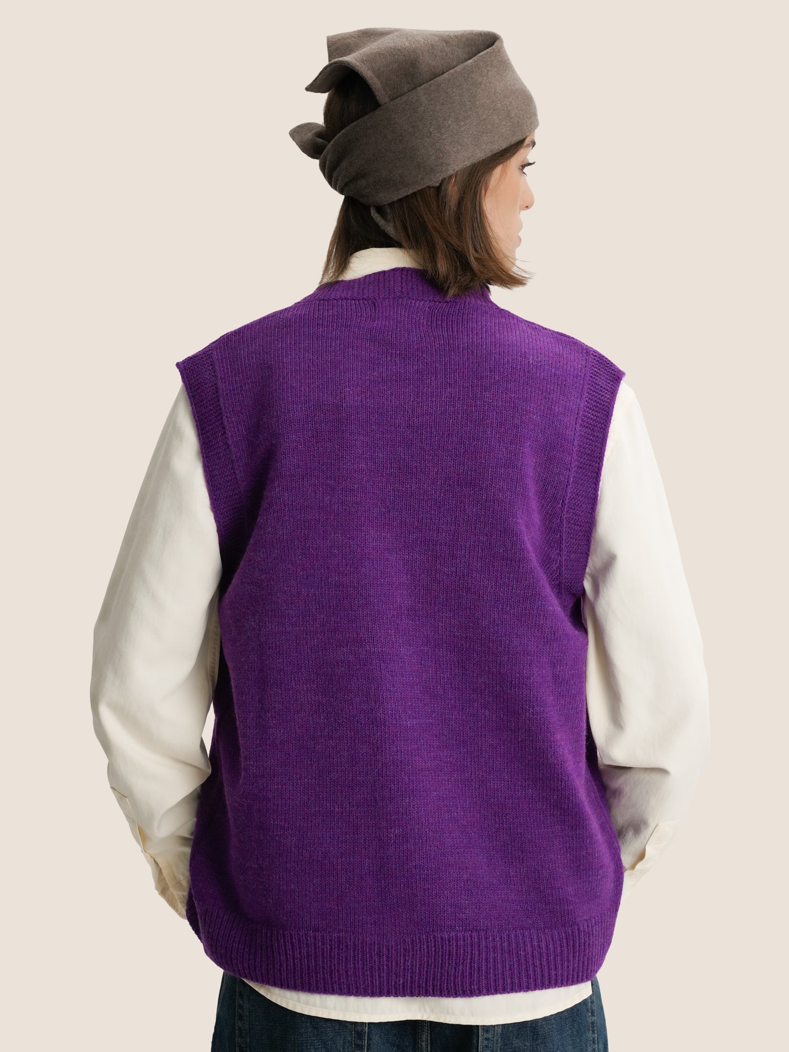 PURPLE KNITTED VEST