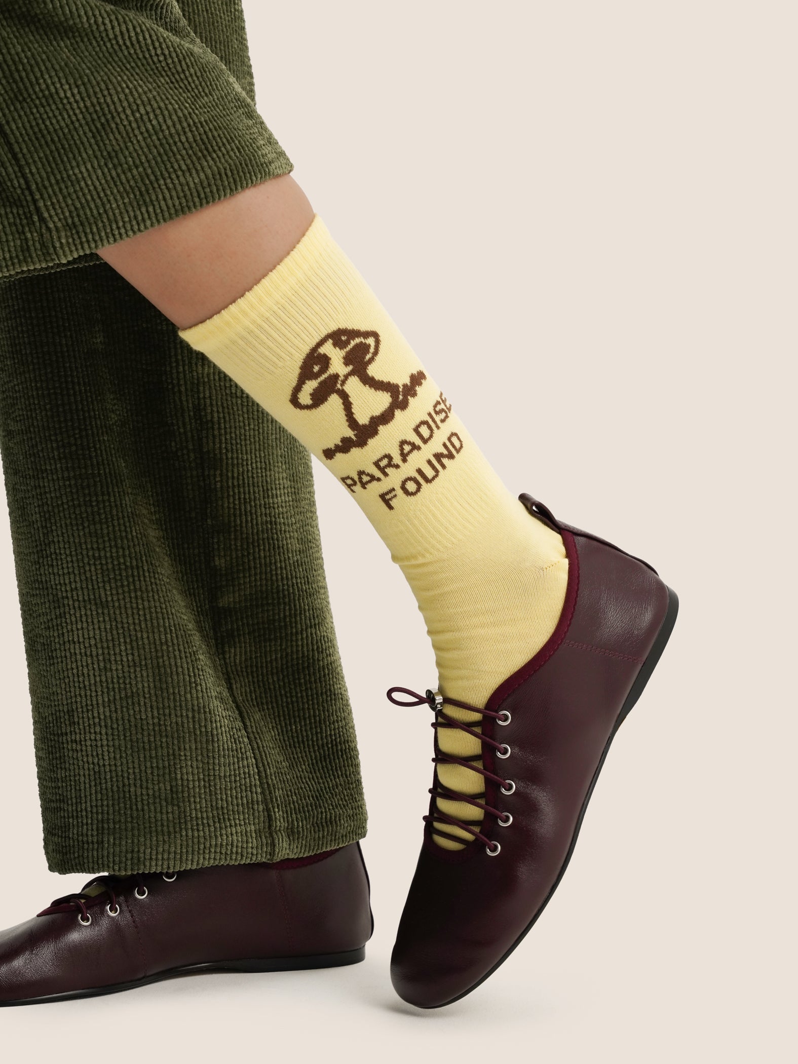 YELLOW PARADISE SOCKS