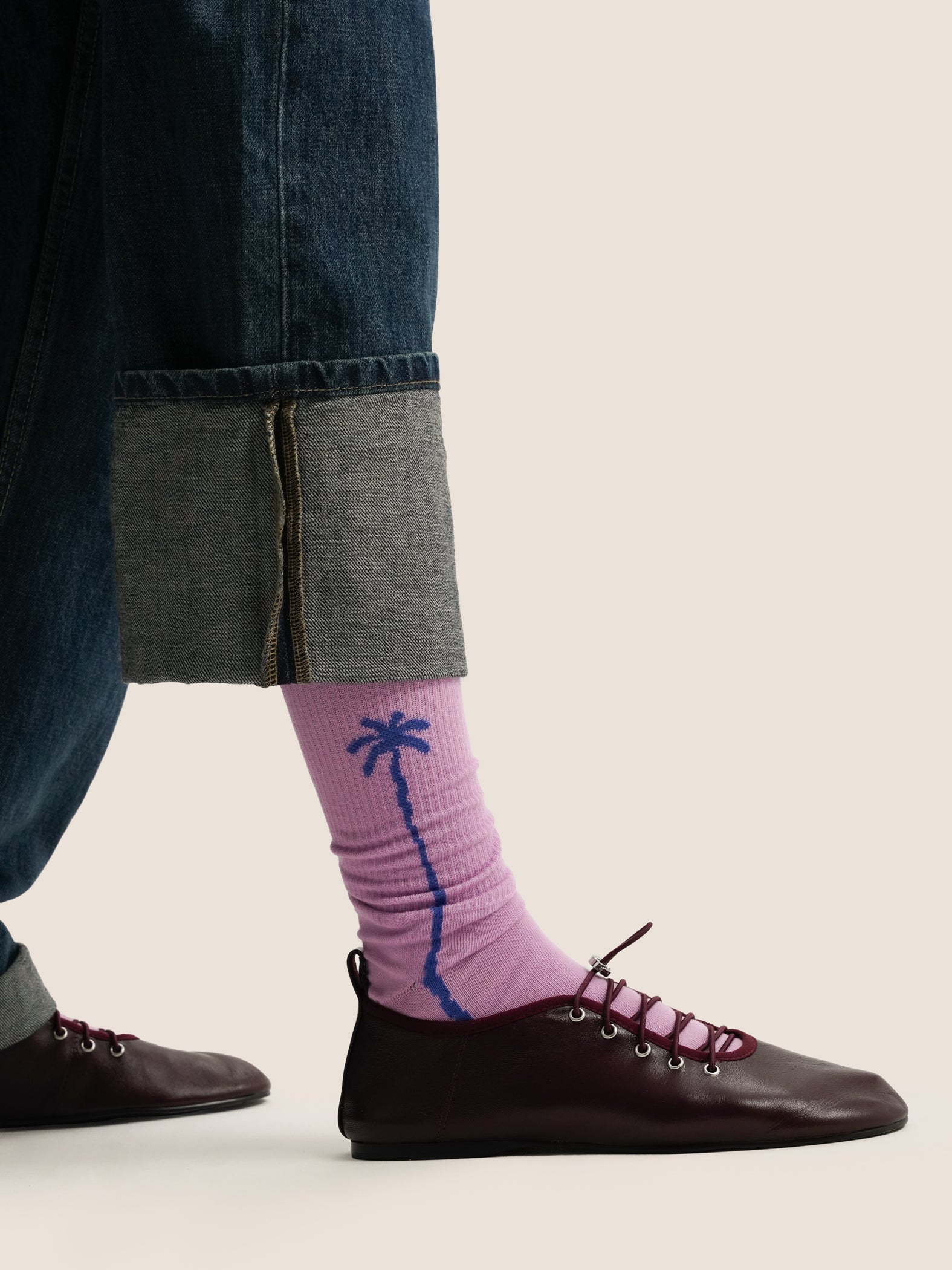 PINK PALM SOCKS