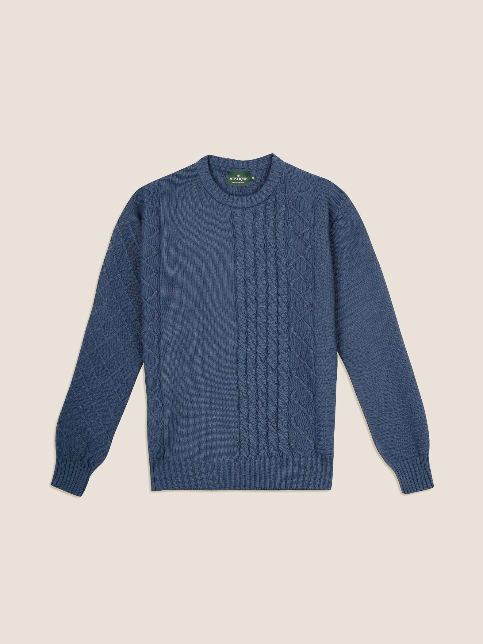 NAVY KNITTED SWEATER