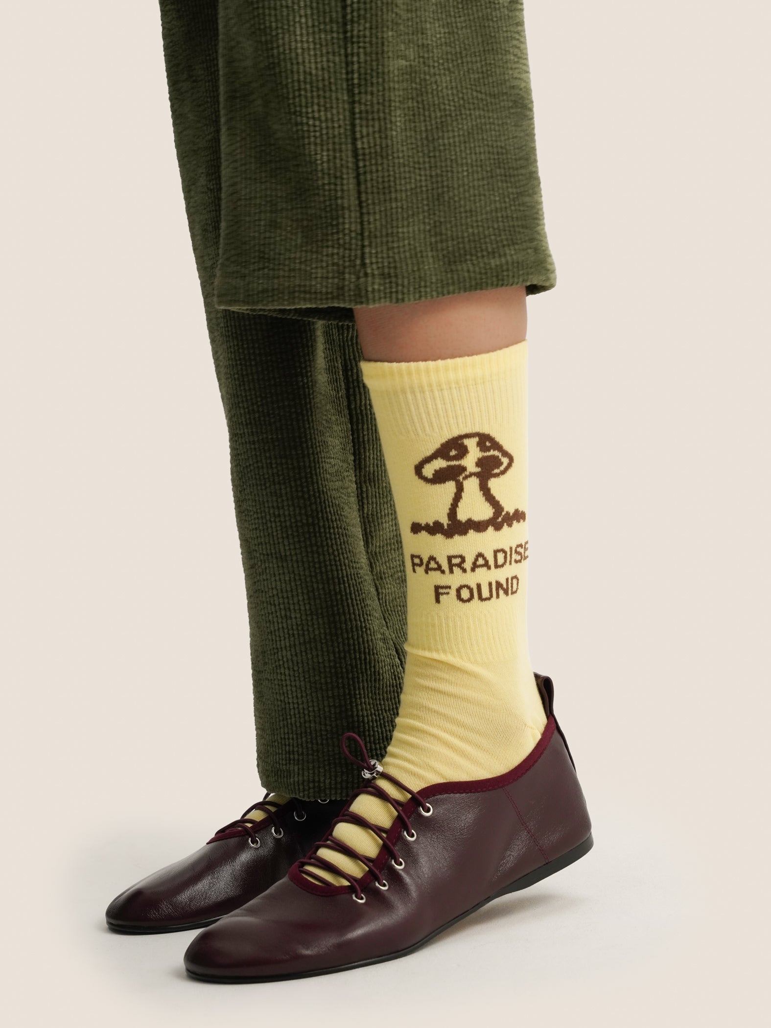 YELLOW PARADISE SOCKS